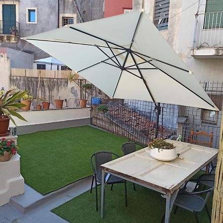 Dimora Lucia Apartman Catania-Fontanarossai nemzetközi repülőtér Kültér fotó